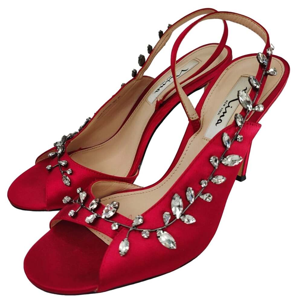 Red Jeweled Peep toe heels by Nina sz 8